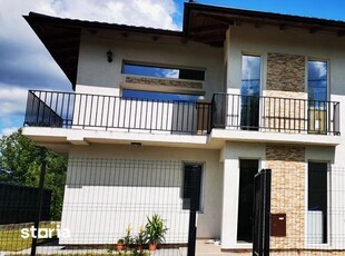 Vand Duplex in zona rezidentiala