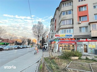 Apartament 3 camere- Zona Tg. Cucu- 650 Euro neg.