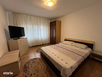 Apartament la curte comuna, zona Garii, 32 mp, parcare, gradina