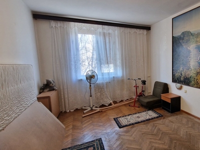 Eminescu, ap.2 camere, 55000 euro