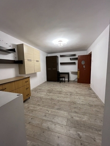 Inchiriere apartament 2 camere decomandat adiacent C-tin Brancoveanu