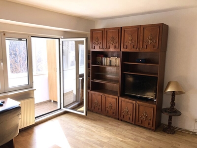 Inchiriere apartament 3 camere Basarabia, 5 min metrou Costin Georgian 3 camere