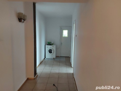 inchiriez apartament