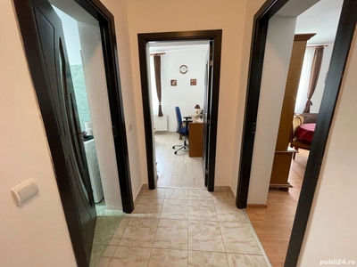 Se inchiriaza apartament la casa , zona ultracentrala,fara comisioane