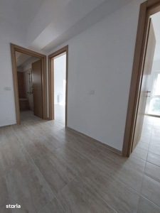 Apartament cu 2 camere, balcon inchis, camara | zona Centrala.