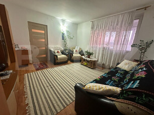 Apartament 3 camere