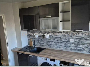 Apartament 3 camere decomandate zona Icil