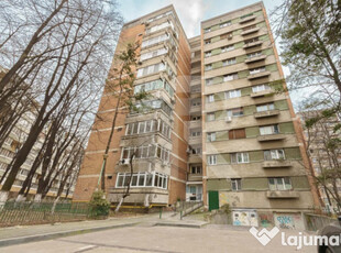 Apartament 3 camere in celebrele “E”-uri speciale de lan