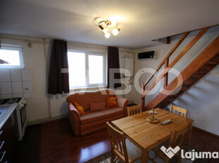 Apartament 3 camere la mansarda zona Tiglari