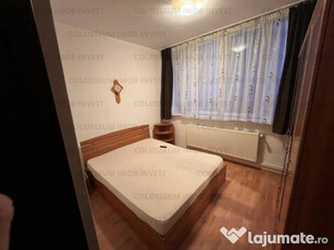 Apartament cu 2 camere, decomandat - zona Noua