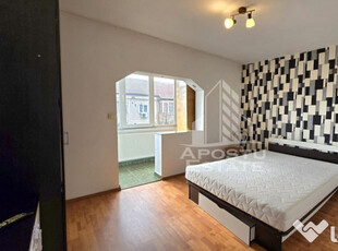 Apartament cu 2 camere si 2 balcoane, centrala proprie, z...