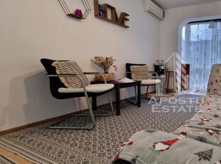 Apartament cu 3 camere , centrala proprie , AC , Sagului