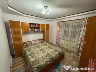 Apartament decomandat cu 2 camere, 51mp, zona Pelendava