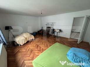 Casa individuala de inchiriat, cu 3 camere, 70 mp, zona cent