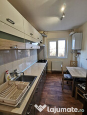 Inchiriez apartament 2 Camere str. Toamnei, Centrul Civic