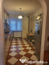 Inchiriez apartament 3 camere Calea Vacaresti