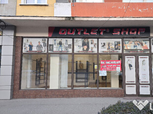 Inchiriez spatiu comercial in Deva, 1 Decembrie (Ultracentral), 116 mp