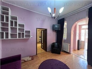 Oferta Apartament 3 camere la pret de Garsoniera centrala proprie in vila metrou Eroii Revolutiei