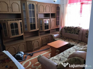 Vand apartament cu 2 camere