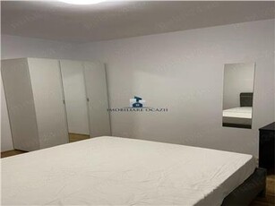 Vanzare Apartament 3 Camere Decomandat Aparatorii PatrieiMariuca