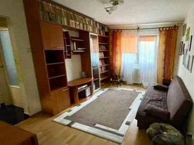 Apartament cu 2 camere de inchiriat