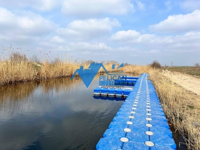 Teren IAZURILE- locatie deosebita - iesire la canal