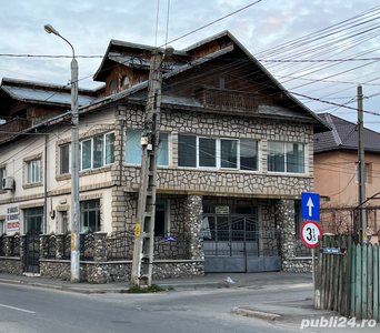 Inchiriez spatii comerciale zona Garii