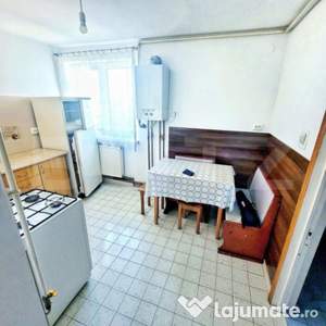 Apartament 2 camere, 70 mp, zona Rovinari