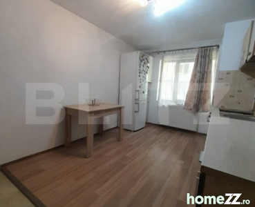 Apartament 2 camere parter inalt zona Lama 54mp