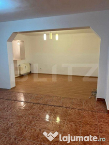 Apartament 3 camere, 70mp, decomandat, zona Nufarul