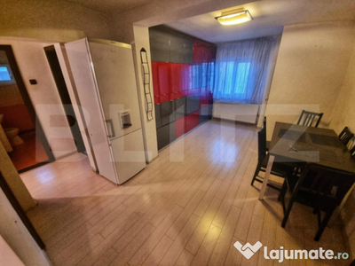 Apartament 3 camere, 79 mp, Zona Liceul de Chimie