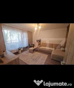 Apartament 3 camere cu posibilitate de business, 74mp, carti