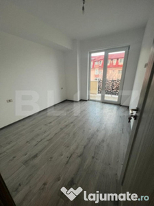 Apartament 3 camere, decomandat, 112 mp, bloc nou, lift, par