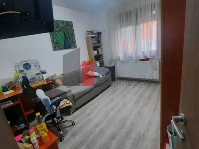 Apartament 3 camere Giurgiului 3 camere 2015 parter Va prezentam un apartam