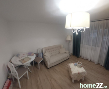 Apartament 3 camere renovat zona nord-vest