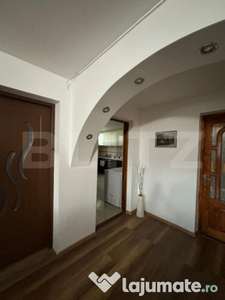 Apartament 4 camere, 100 mp, cartier Burdujeni-Sat