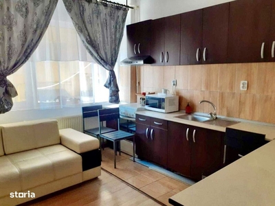 Apartament 4 camere, 75mp, mobilat, zona Stejarului