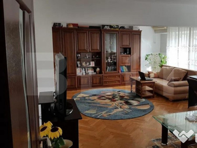 Apartament de 3 camere, 97 mp, zona Frumoasa