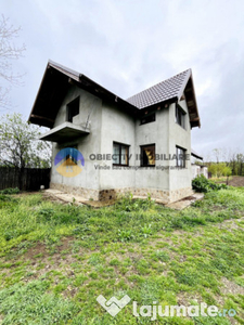 Casa comuna Girov
