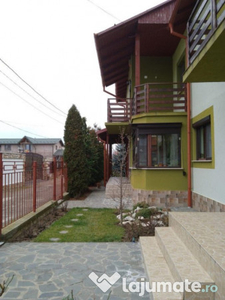 Duplex de vanzare, 205 mp, Prundu Mic