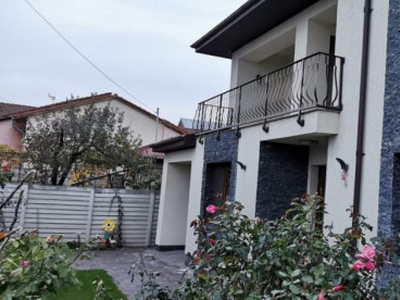 Casa de vanzare, 590 mp teren, Voluntari