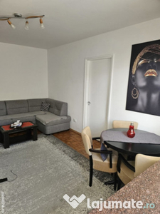 Oportunitate! Apartament spatios cu 2 camere - Brasov