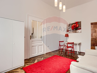 Apartament 1 camera inchiriere in bloc de apartamente Arad, Ultracentral