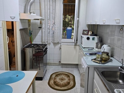 Apartament 3 camere 1 Decembrie 1918, Postavarul