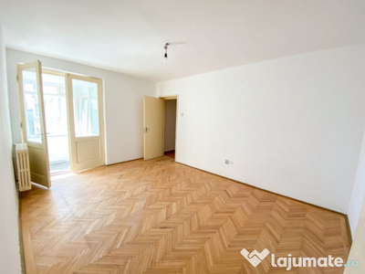 Apartament 3 camere cu vedere spre parcul Cismigiu