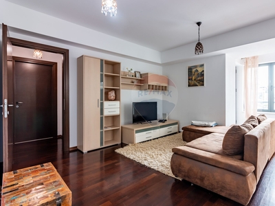 Apartament 3 camere inchiriere in bloc de apartamente Bucuresti, P-Ta Victoriei