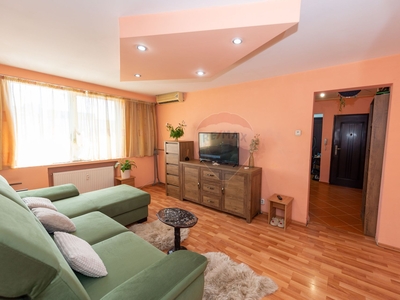 Apartament 3 camere vanzare in bloc de apartamente Bucuresti, 13 Septembrie