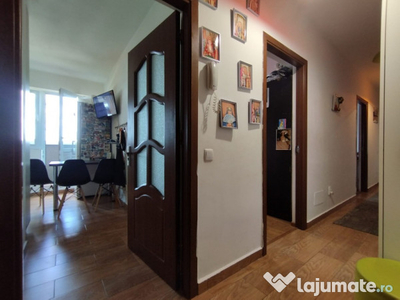 Apartament cu 3 camere | zona excelenta | centrala proprie