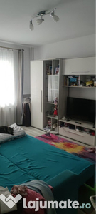 Apartament cu 3 camere zona Park Lake