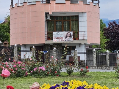 Casa Calimanesti, Valcea, Casa cu vedere 360